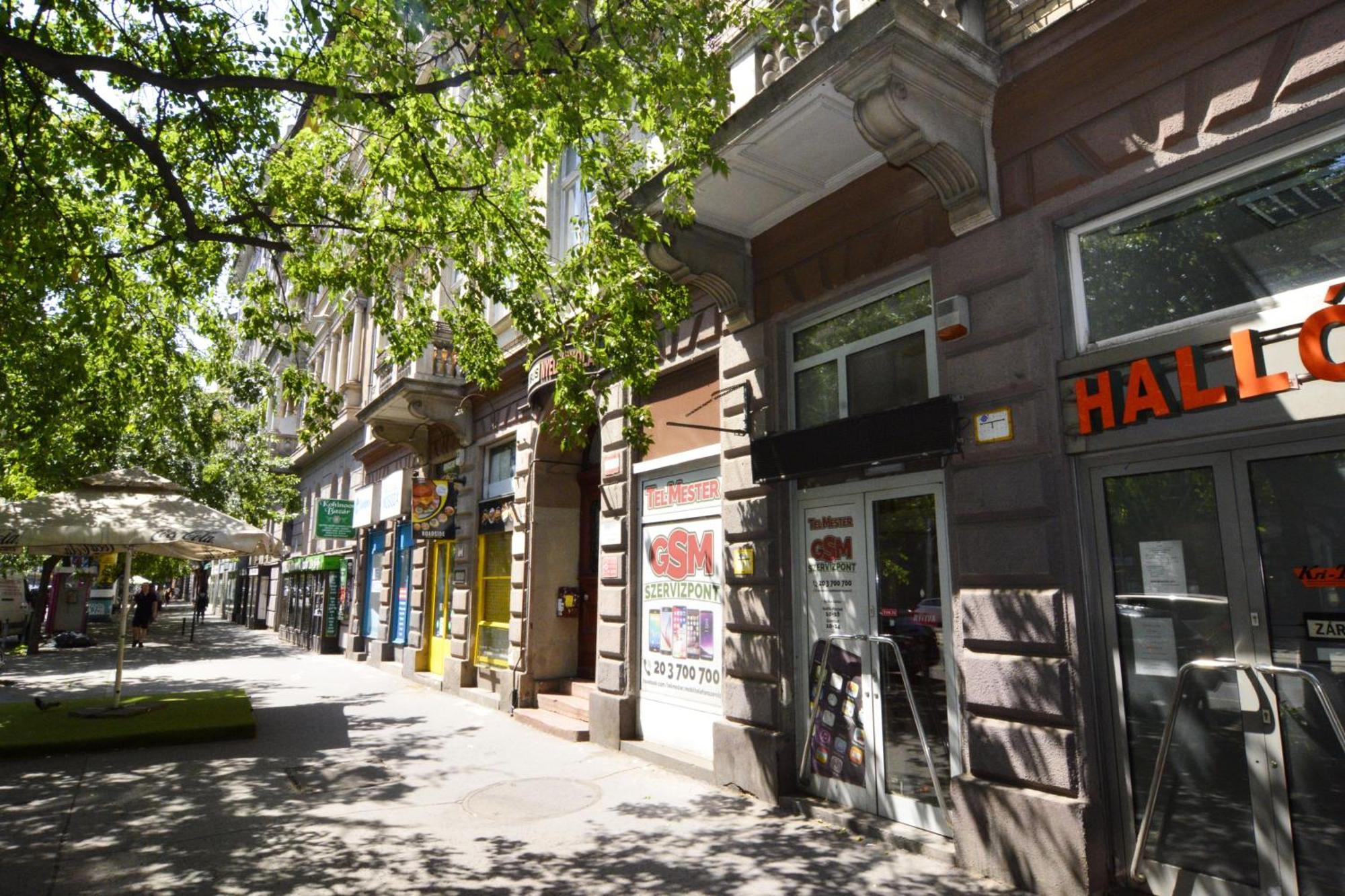 Little Americas East Coast Apartment Budapest Exterior photo